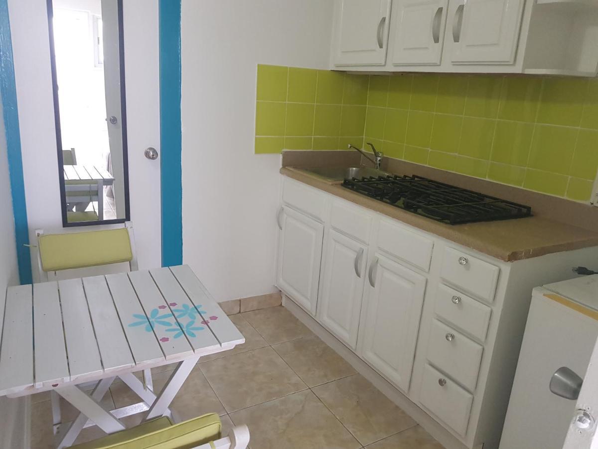 The Jazmine'S Apartment A Oranjestad Extérieur photo
