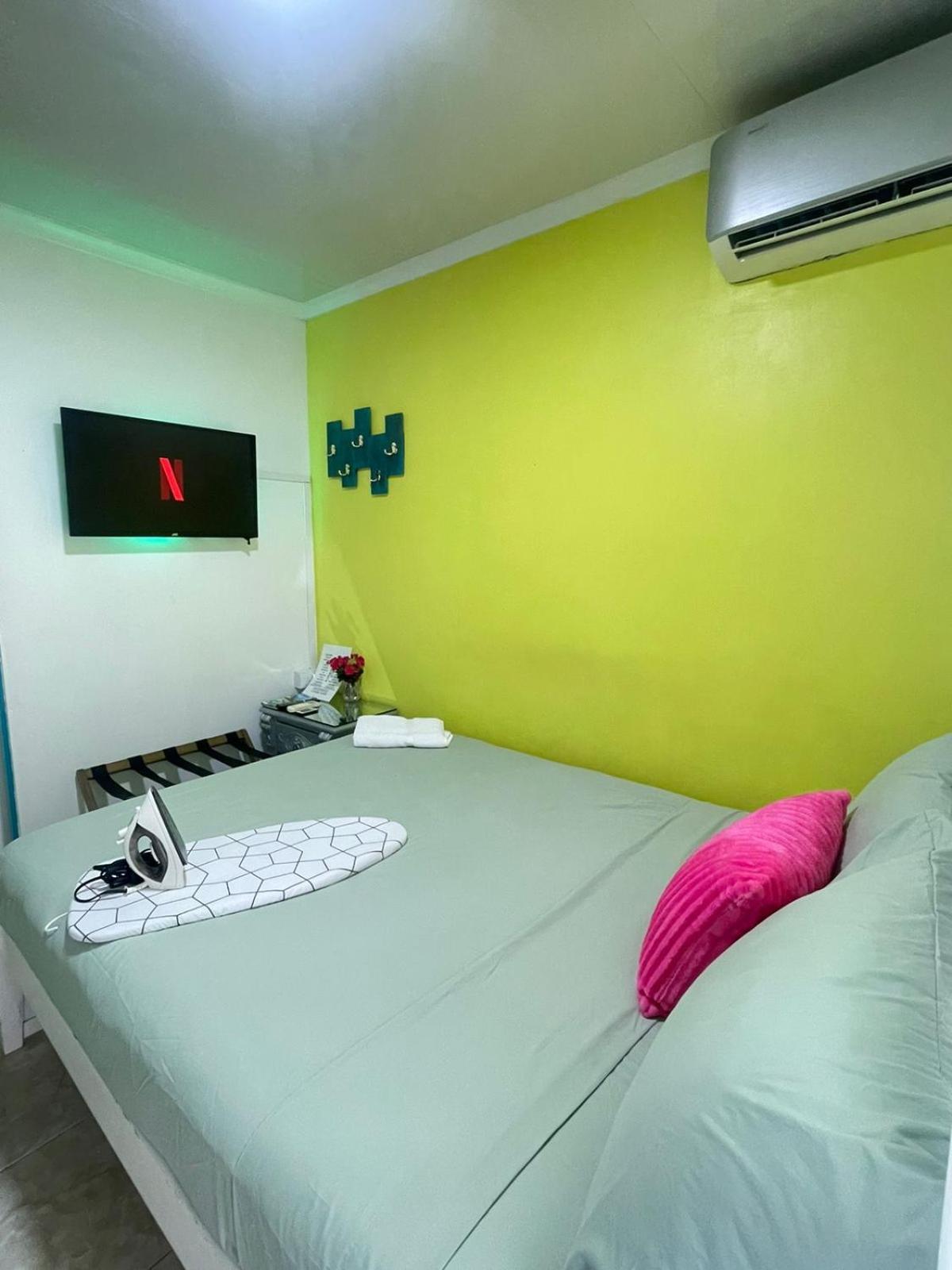 The Jazmine'S Apartment A Oranjestad Extérieur photo